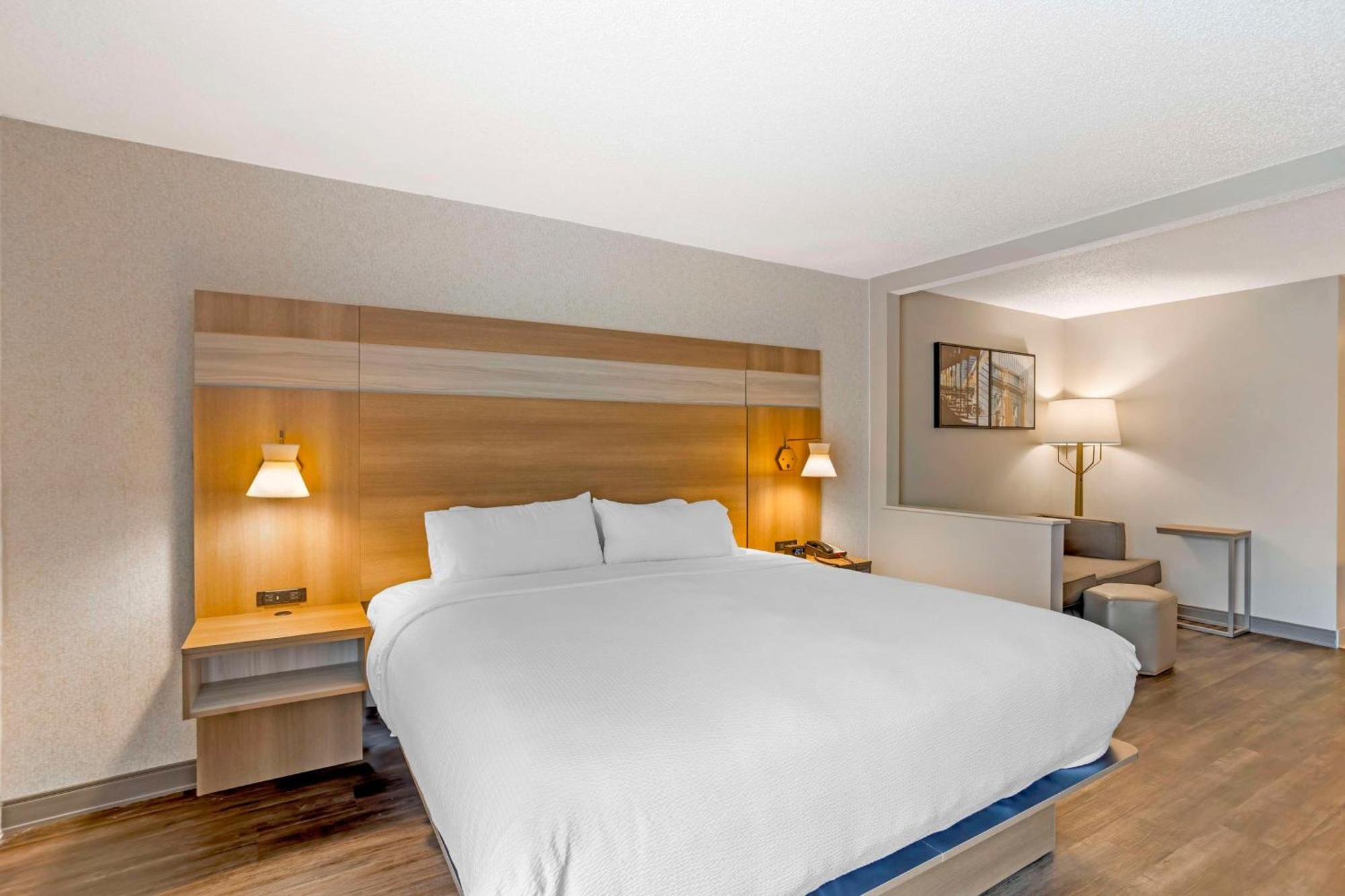 Best Western Plus Heritage Rail Inn & Suites York Eksteriør bilde