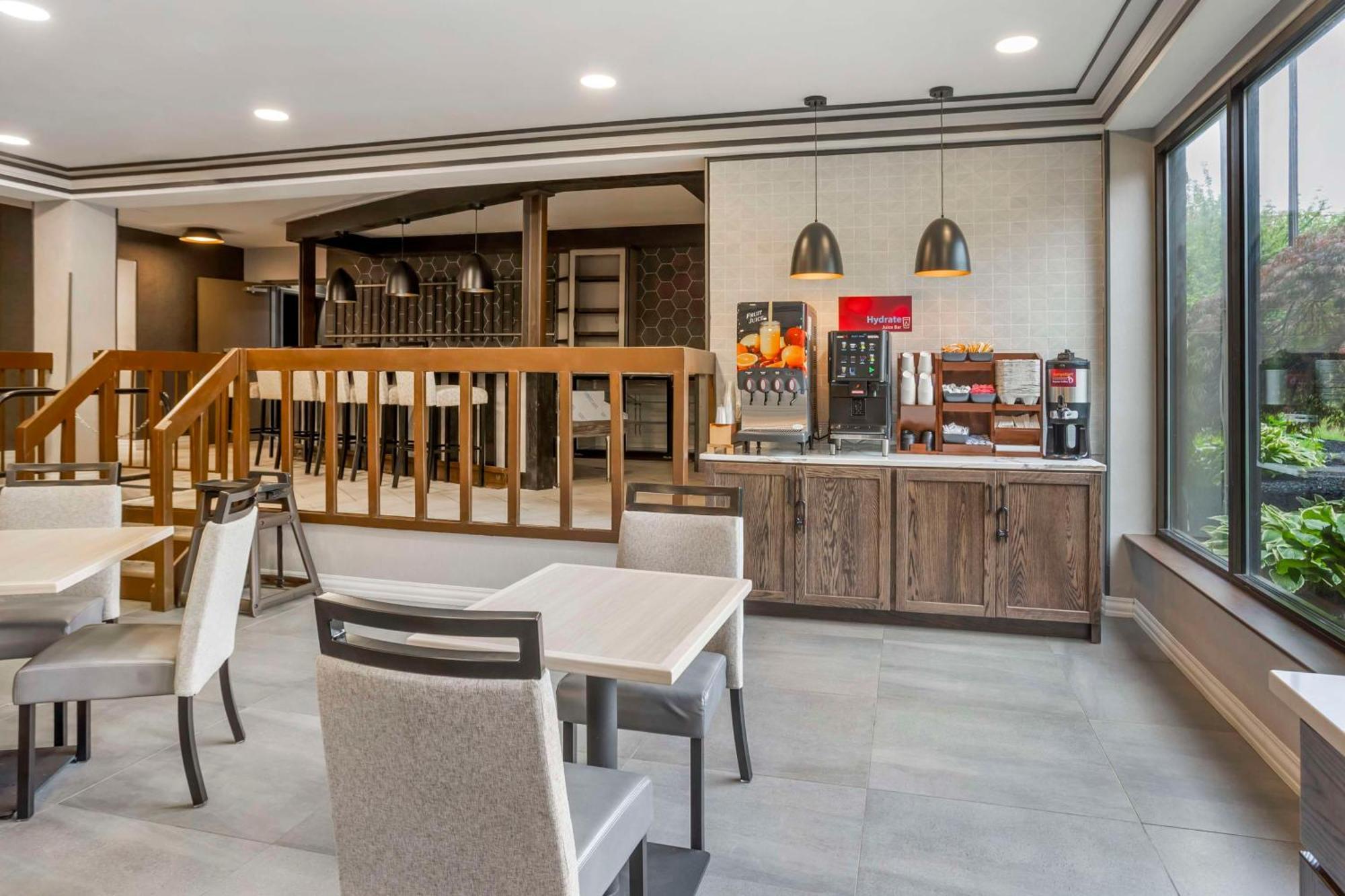 Best Western Plus Heritage Rail Inn & Suites York Eksteriør bilde