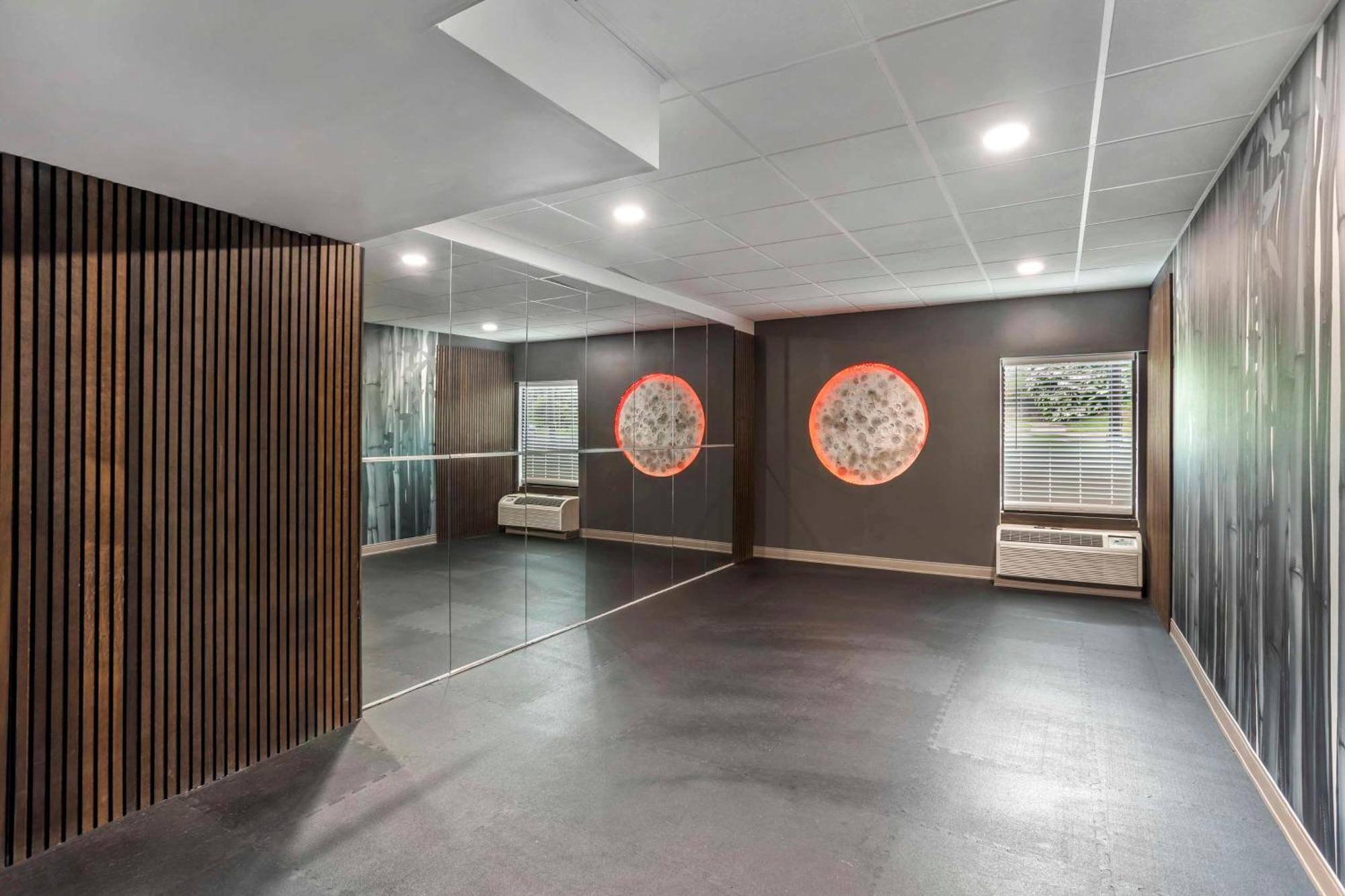 Best Western Plus Heritage Rail Inn & Suites York Eksteriør bilde