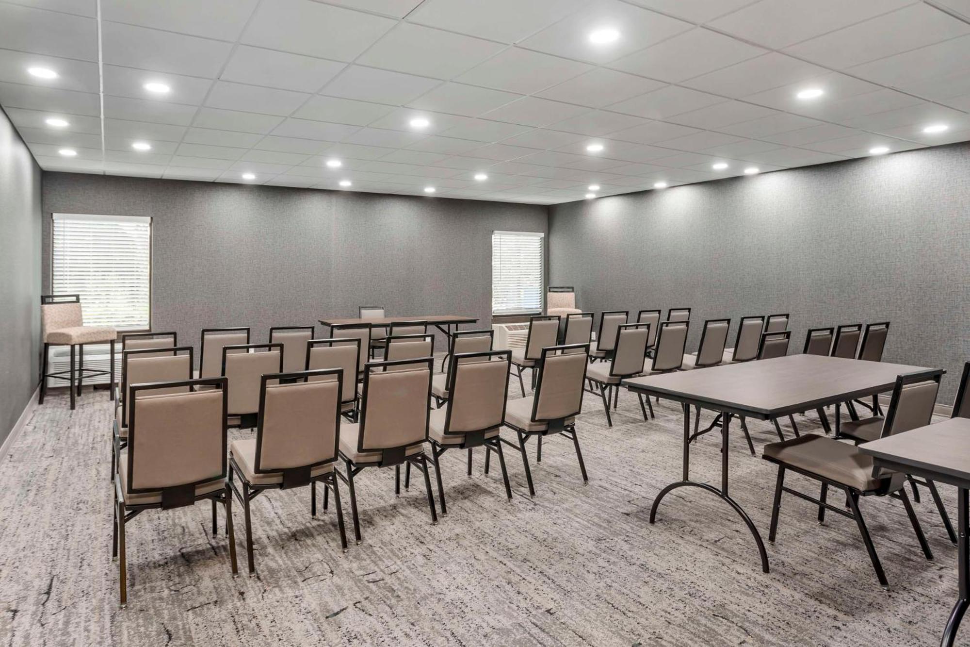 Best Western Plus Heritage Rail Inn & Suites York Eksteriør bilde