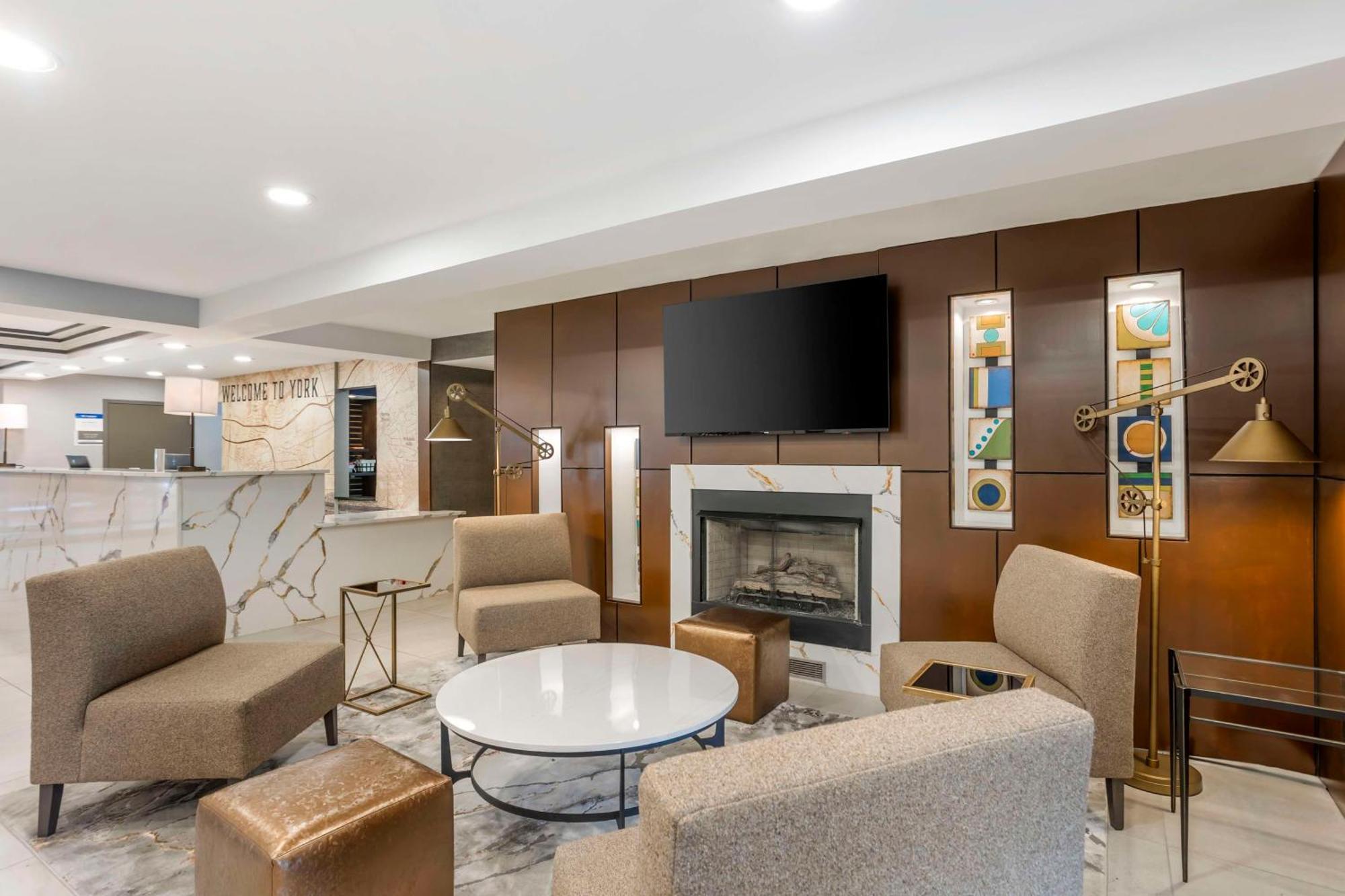 Best Western Plus Heritage Rail Inn & Suites York Eksteriør bilde