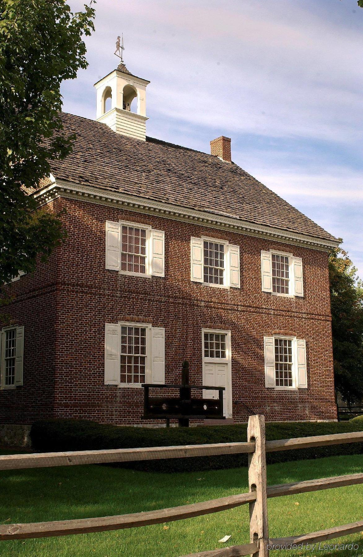 Best Western Plus Heritage Rail Inn & Suites York Eksteriør bilde